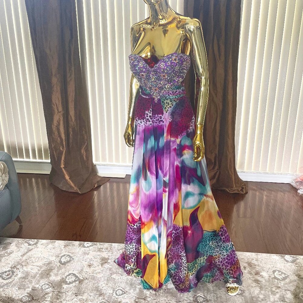 Multicolor Animal Print Beaded Gown Size 8 Strapless Evening Dress